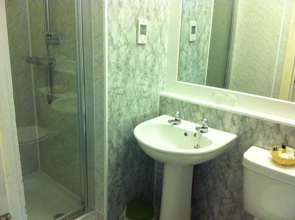 Sugarland Metro Hotel Дуглас Номер фото
